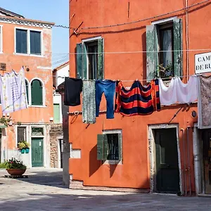 https://appartamento-riva-biennale.hotelslidodijesolo.com